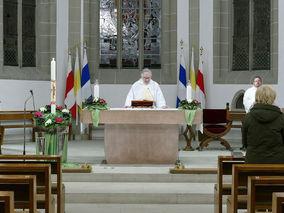 Lumen Christi - Auferstehungsmesse in St. Crescentius (Foto: Karl-Franz Thiede)